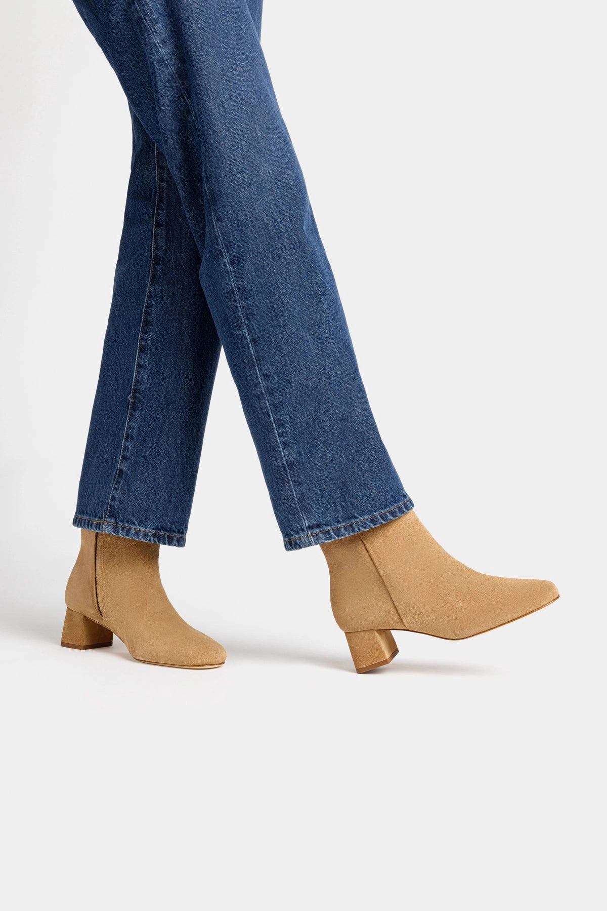 Mini Edie Boot In Peanut Suede Trendy Look