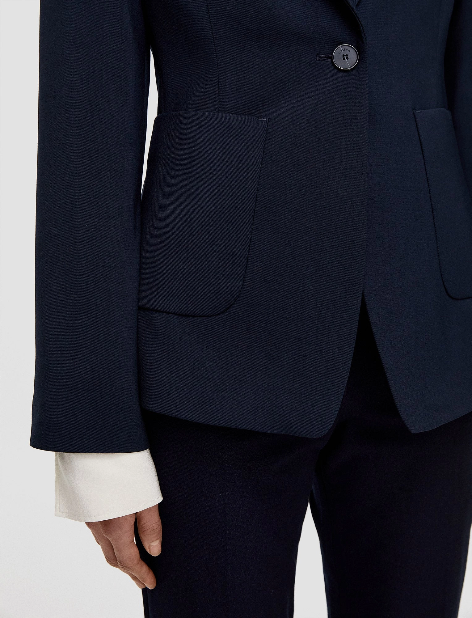 Glenview Tailoring Wool Stretch Jacket Mold Resistant Coating Airflow channels