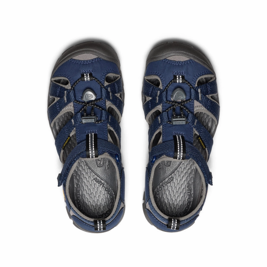 Big Kids' Seacamp II CNX  |  Naval Academy/Drizzle Walking-Friendly Shoes