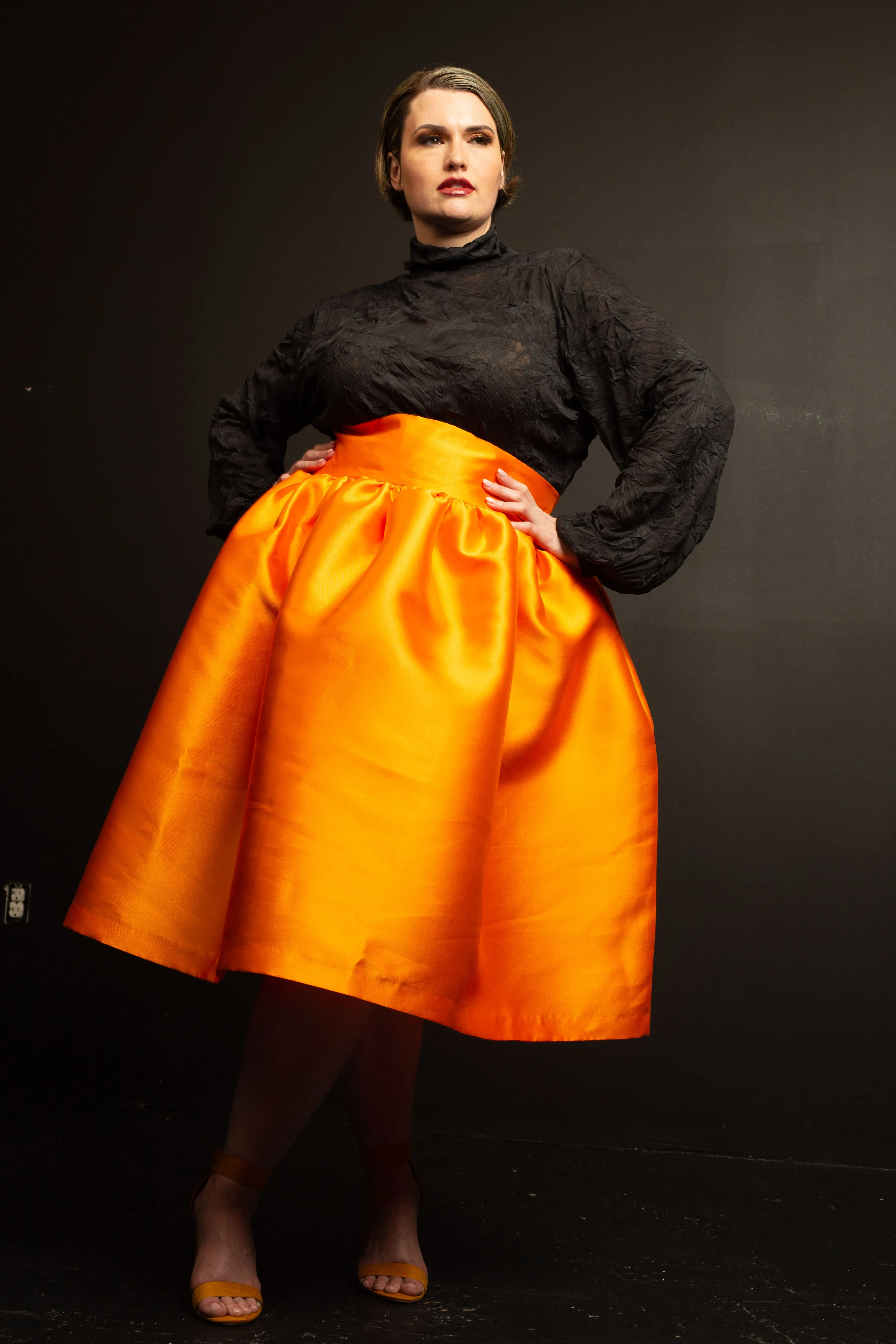 CrossGrain Fabric TwillWeave Long Sleeved Textured Sheer T Neck- JIBRI