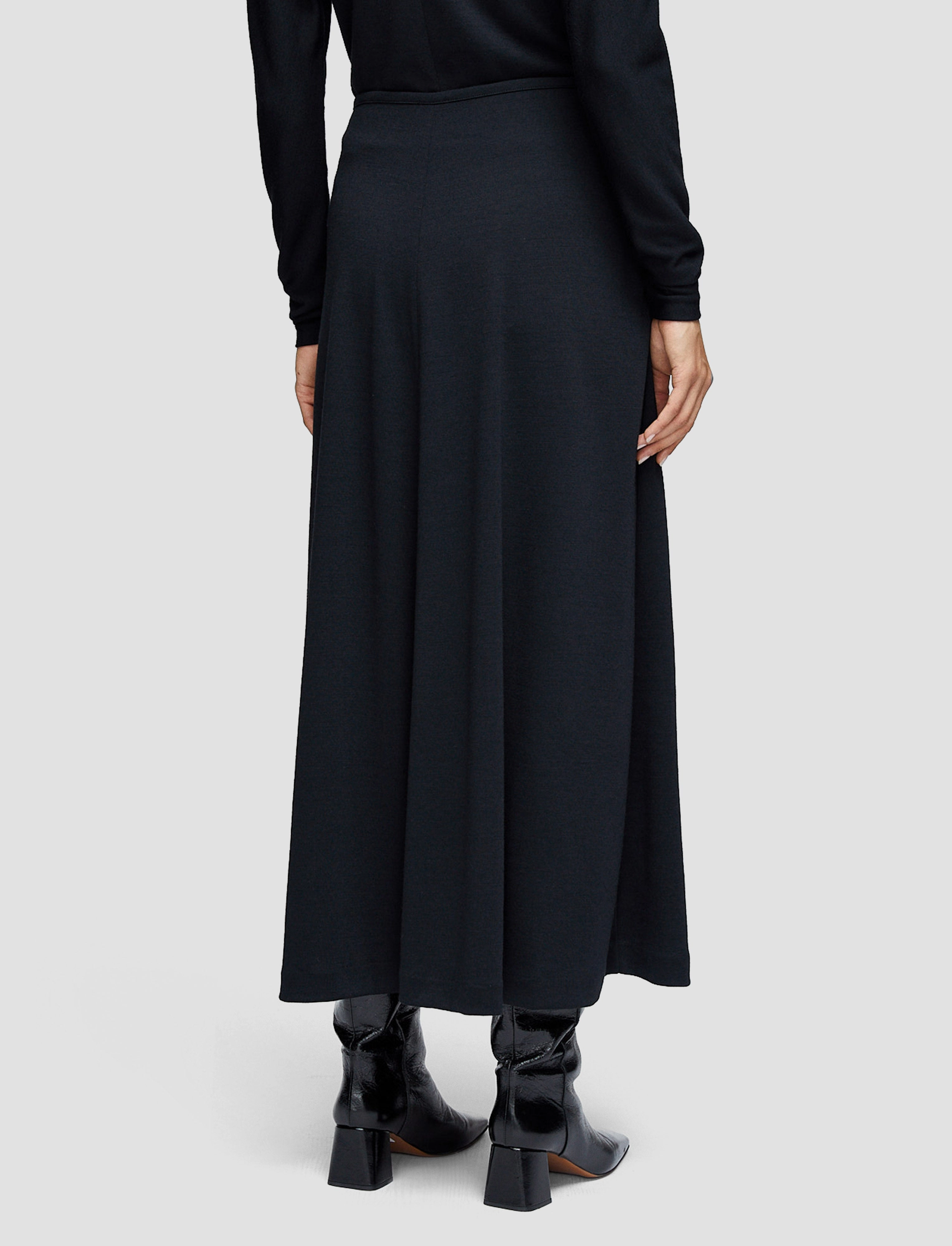 Wool Jersey Maxi Skirt Fade Resistant Dye Sweater Care Guide