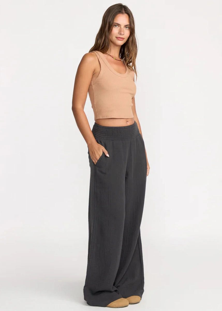 New Waves Gauze Elastic Pants - Black Sands Versatile Fit