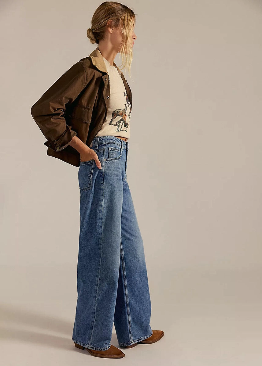 Neutral Style Urban Flex Nia BF Jeans - Friday