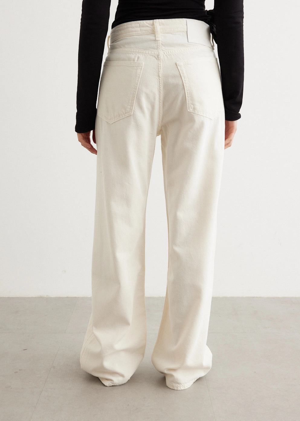 Featherweight Logan Wide Leg Jeans Easywear Style