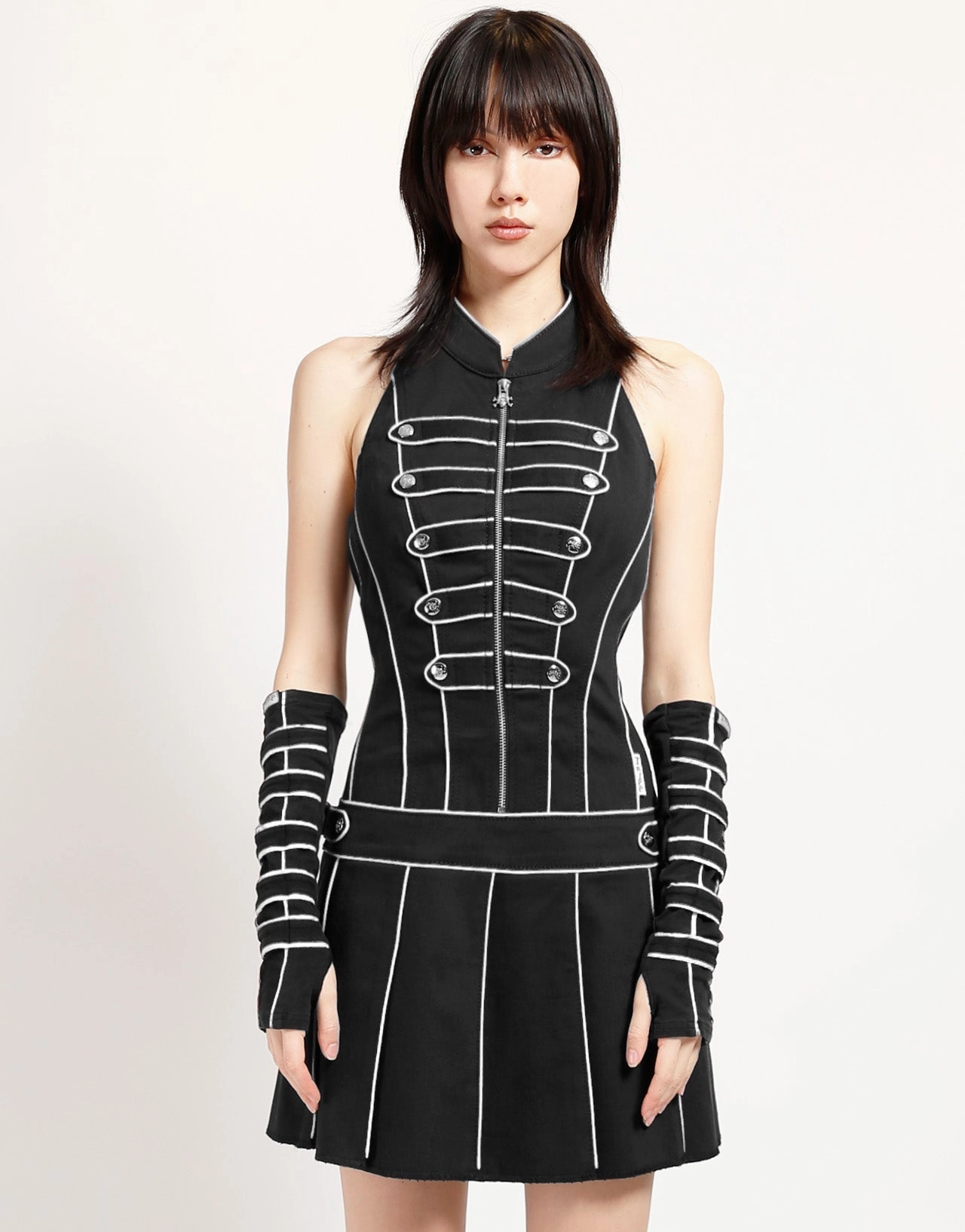 BAND DRESS WHITE AirflowVents