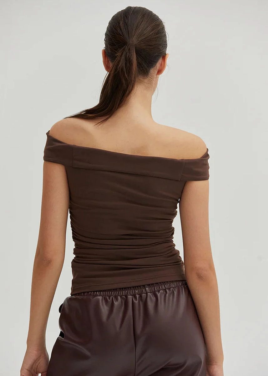 Thermal Insulation Core Nora Ruched Off-Shoulder Knit Top - Espresso