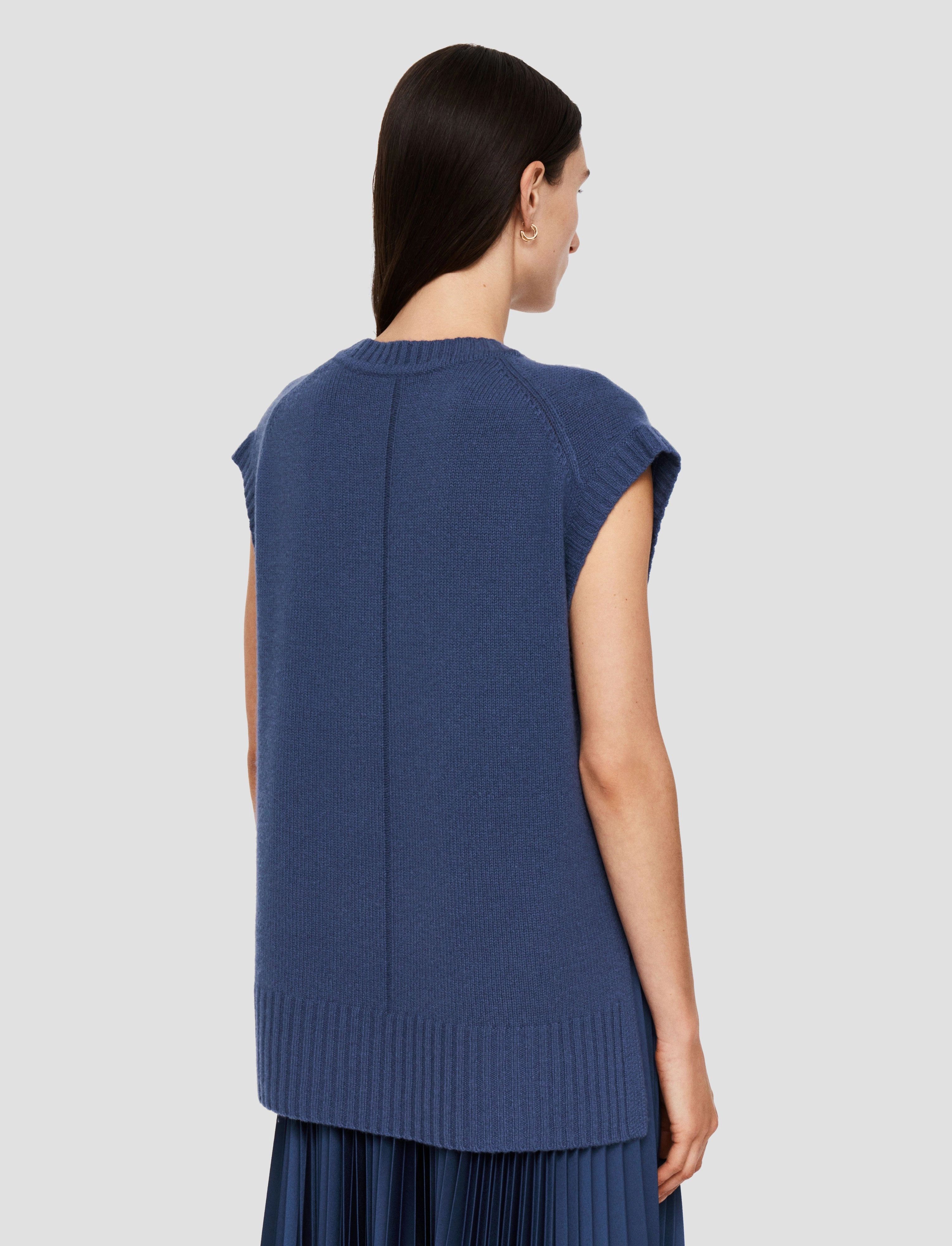 Clean Silhouette Open Cashmere Vest