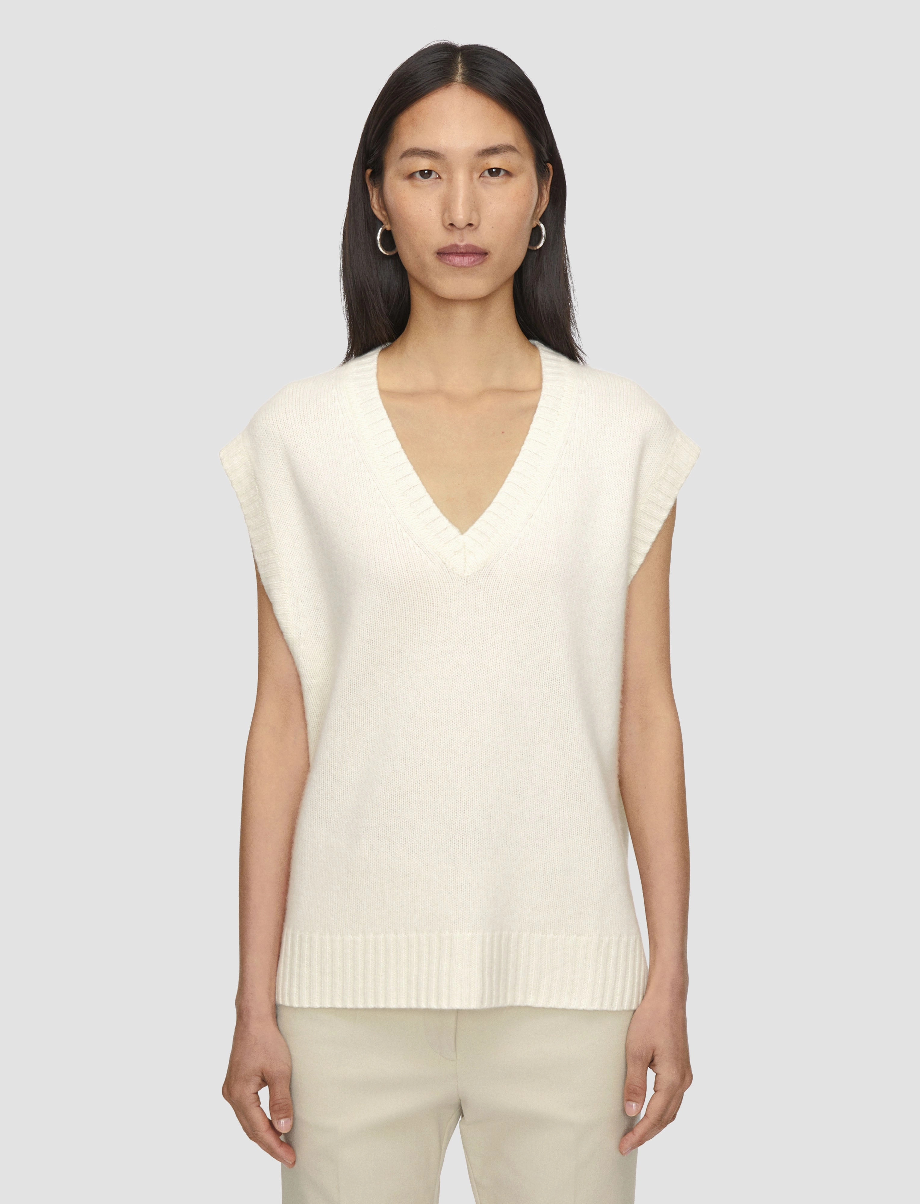 Biodegradable Fabric Minimal Comforted Open Cashmere Vest