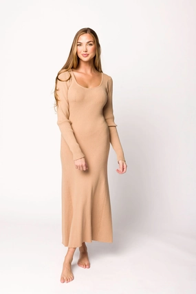 Alison Knit Sweater Maxi Dress in Almond Pleated-Texture