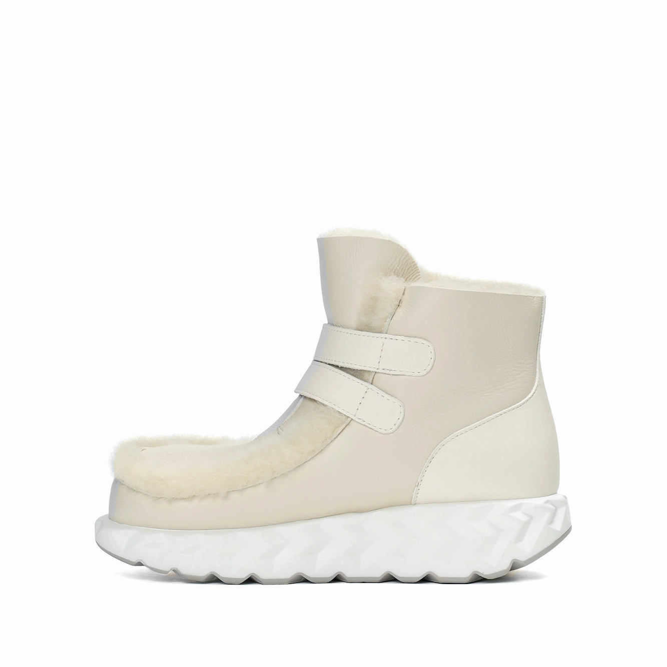 All Weather River Crossing JABARA MONTI WHITE