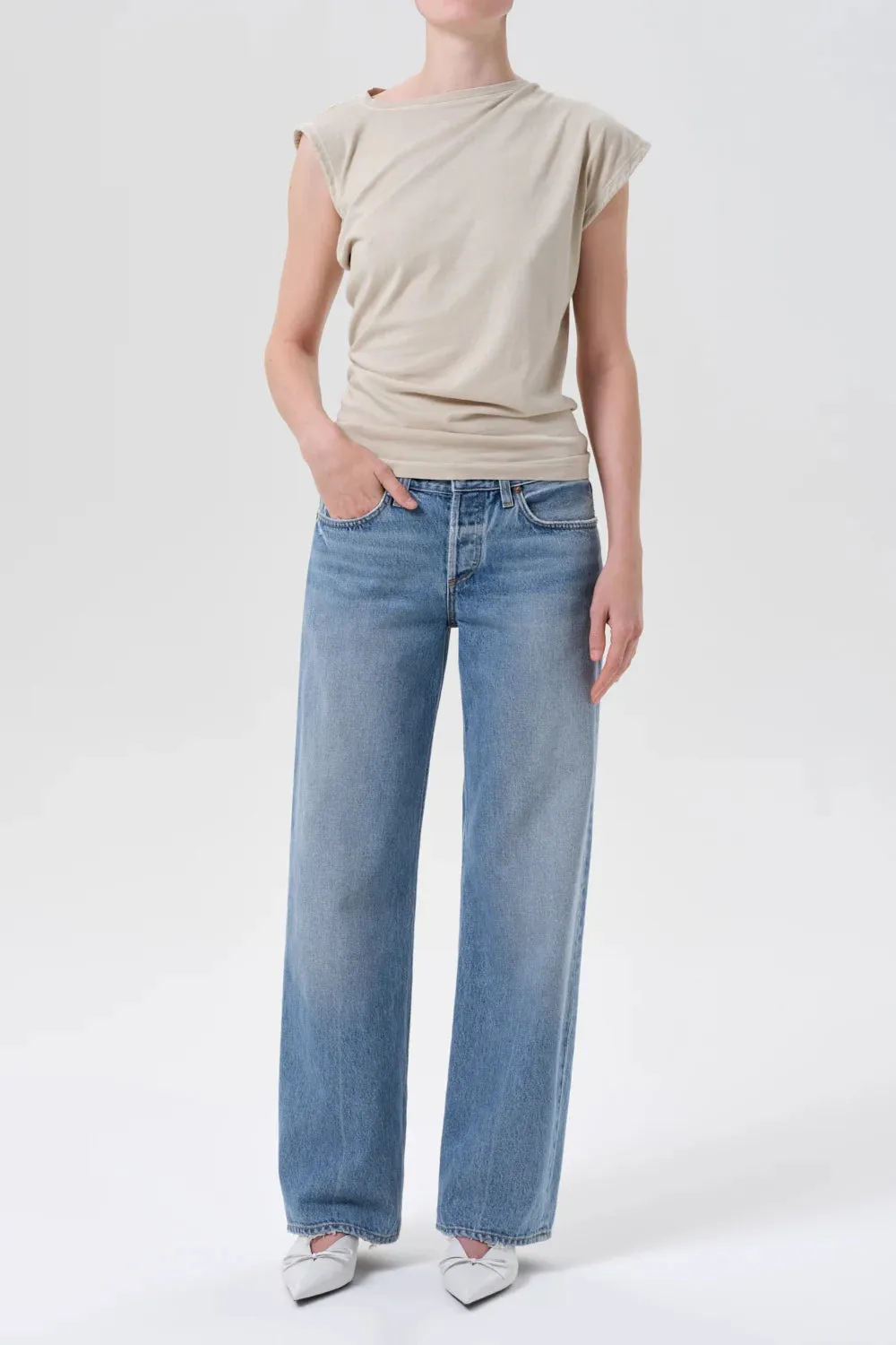 Low Rise Loose Jean Urban Look
