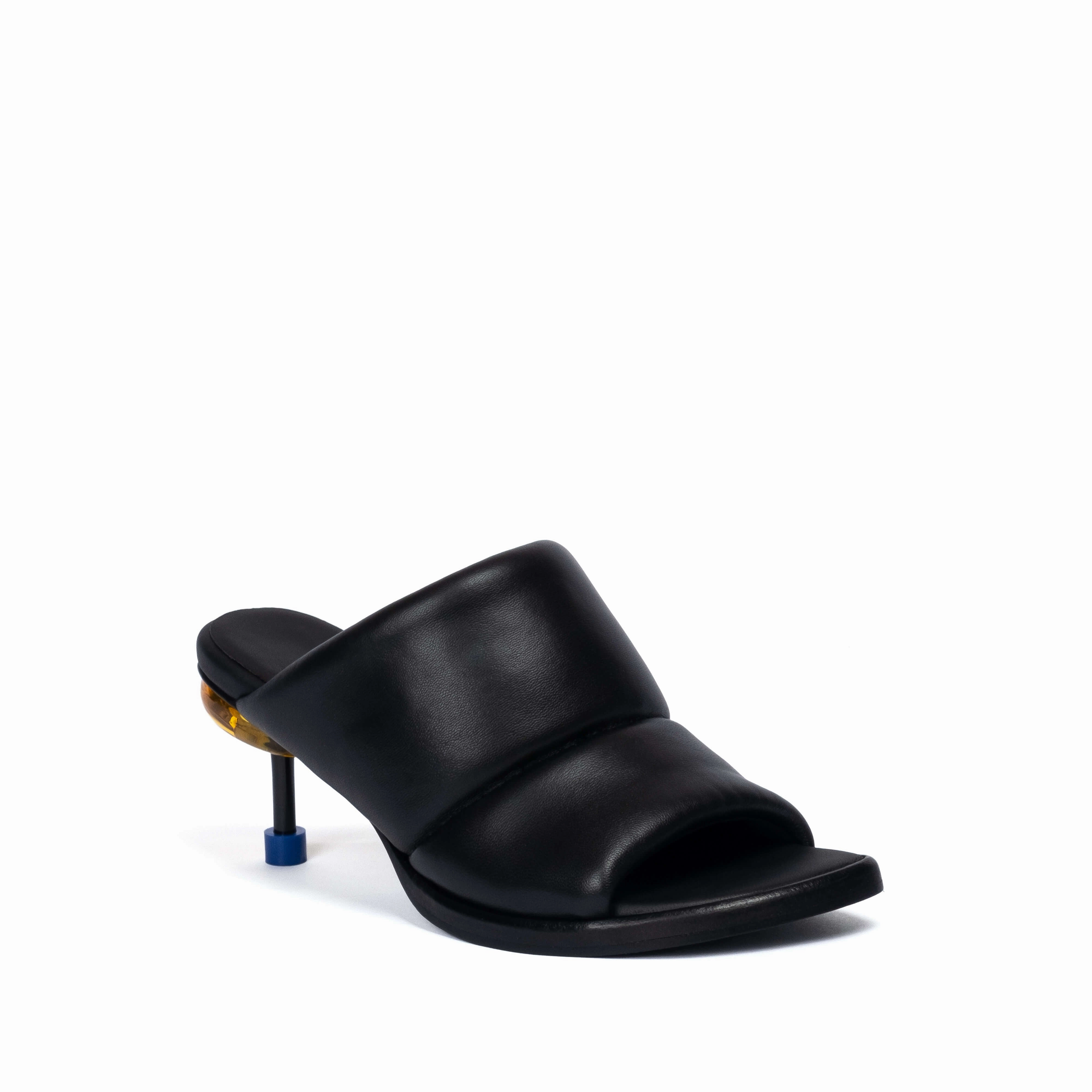 OSHA PILLOW BLACK Everyday Walking Shoes