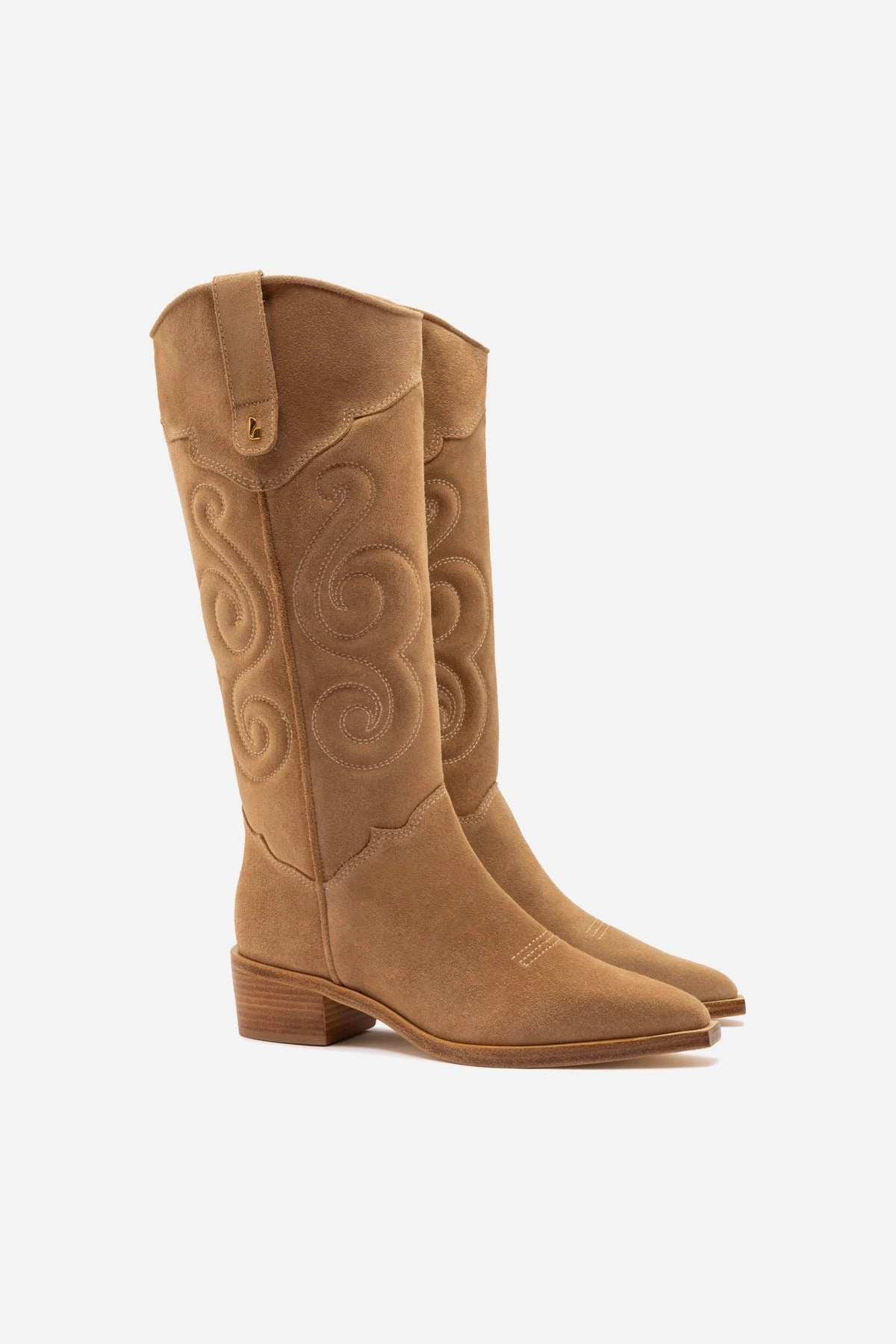 Paloma Boot In Peanut Suede Rugged Built Snowy Path Slip Resistant Rainy Day Commuter