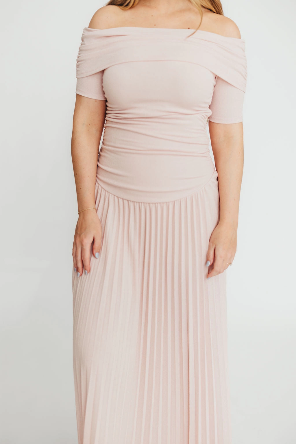 The Lennox Maxi Dress in Dusty Pink Style Moment Smart Fabric