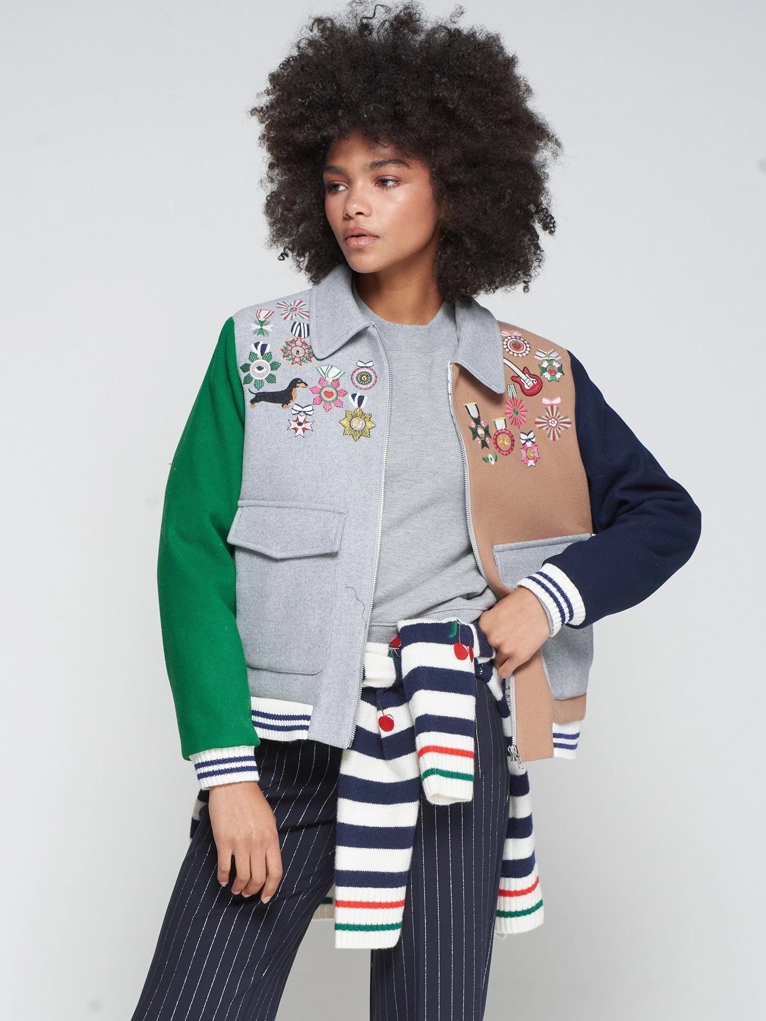 PATCH JACKET monochromatic Simple Look