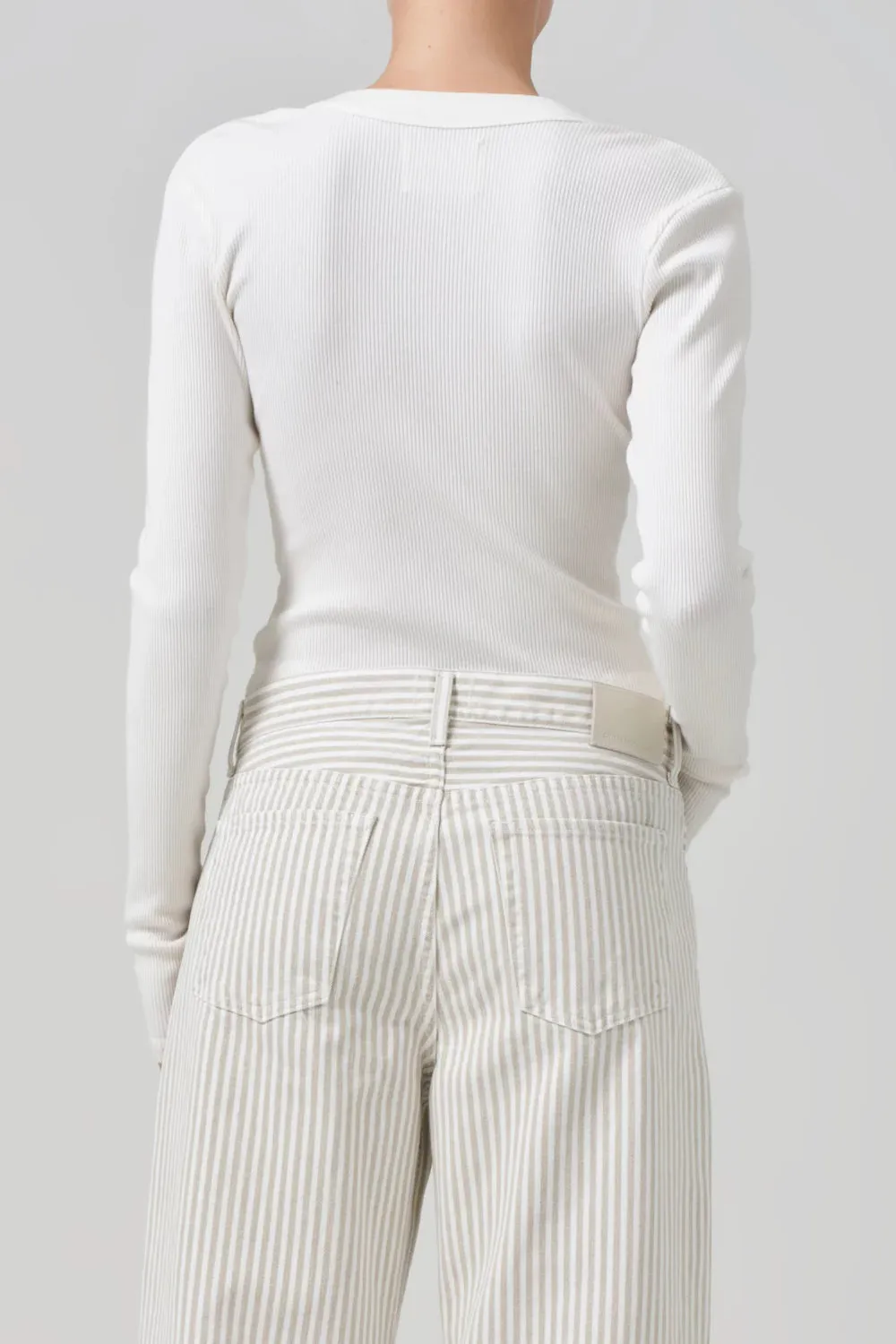 Varra Henley Minimalist Wear