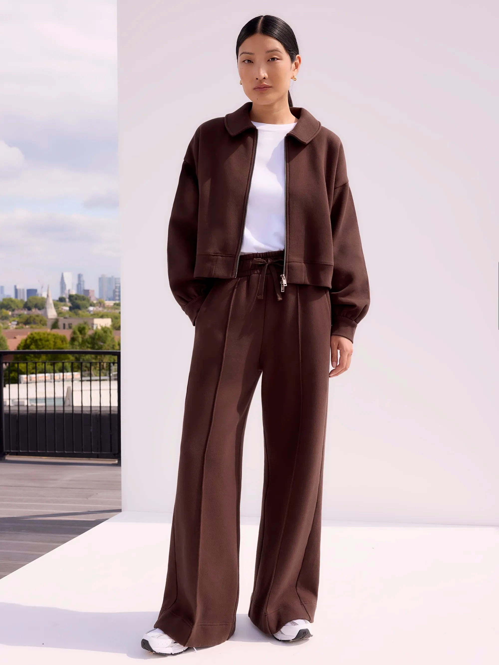 Petite Chocolate-Brown Wide-Leg Sweatpants EasyCare Fabric Luxurious Feel