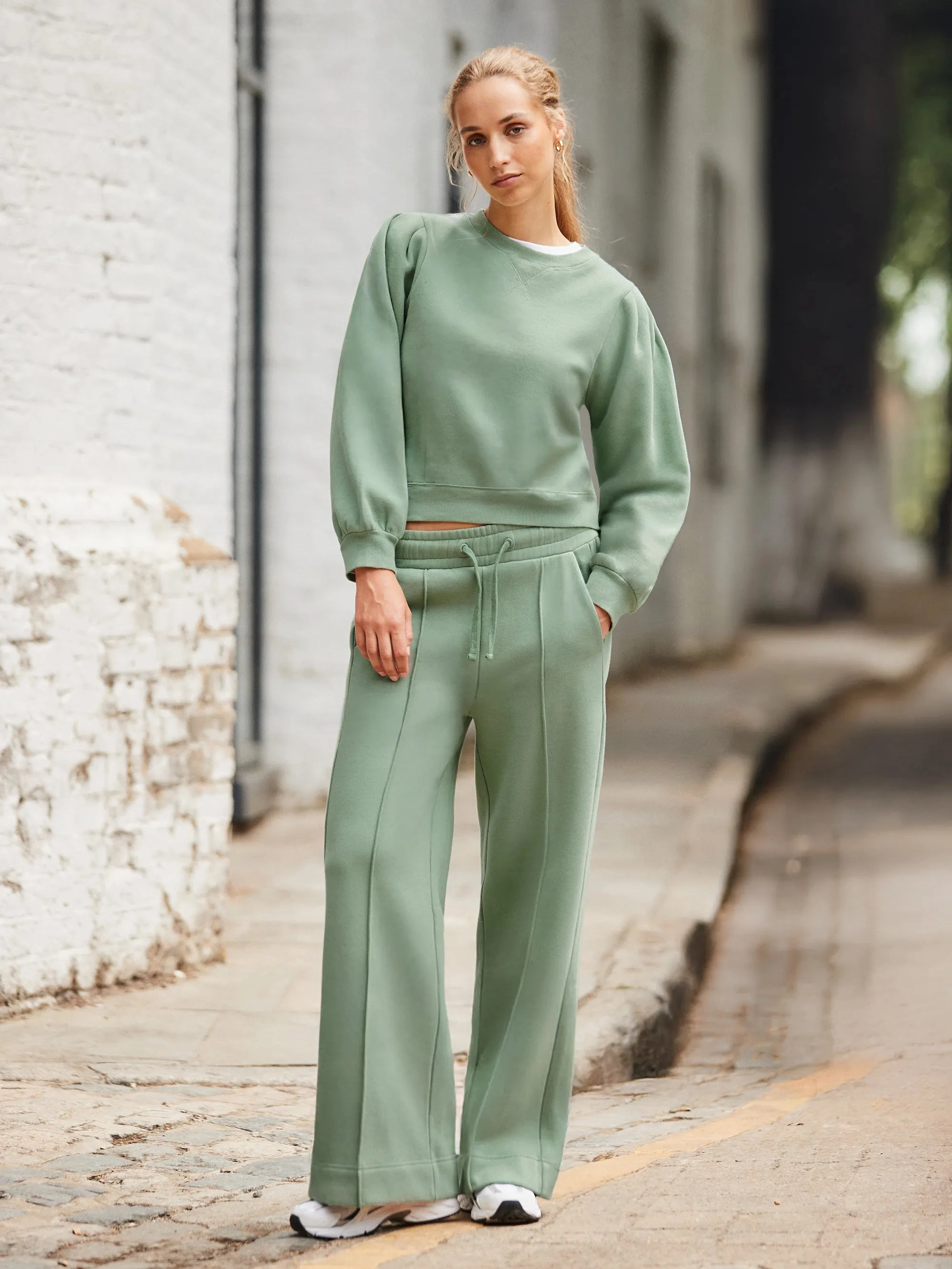 Hidden Storage Pockets Petite Sage-Green Wide-Leg Sweatpants