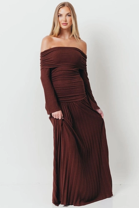Chic Layering Lennox Long Sleeve Maxi Dress in Brown