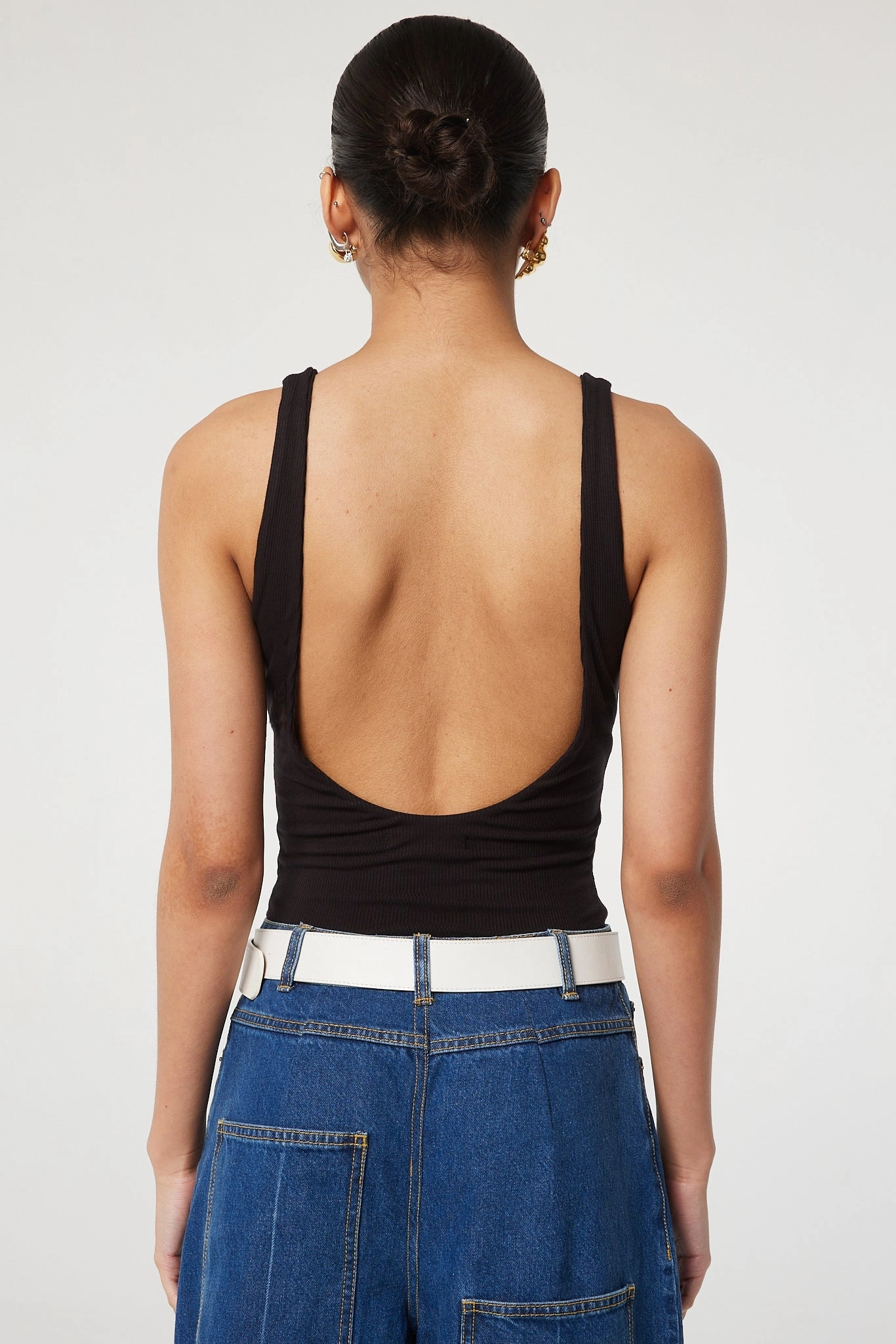 Soft touch finish Extra Soft Morning Jog SORA BODYSUIT