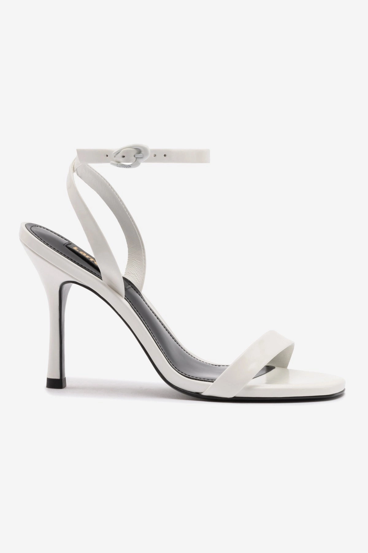 Chic Comfortable Breathable Upper Design Veronina Sandal In White Patent Leather