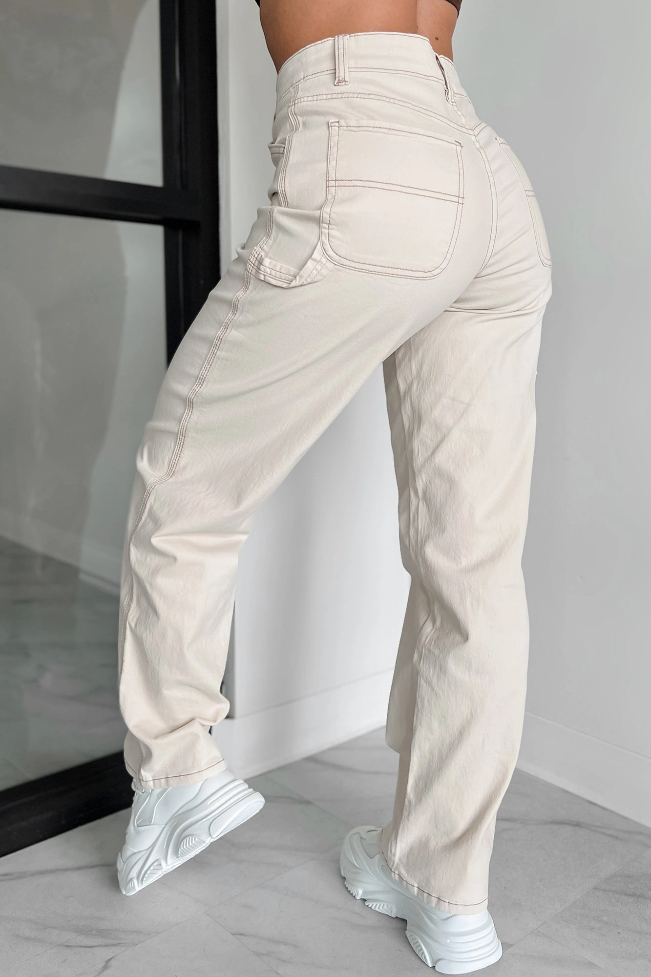 Elegant Adult Fashion Date Night Casual Friday Lark High Rise Straight Leg Carpenter Jeans (Ecru)