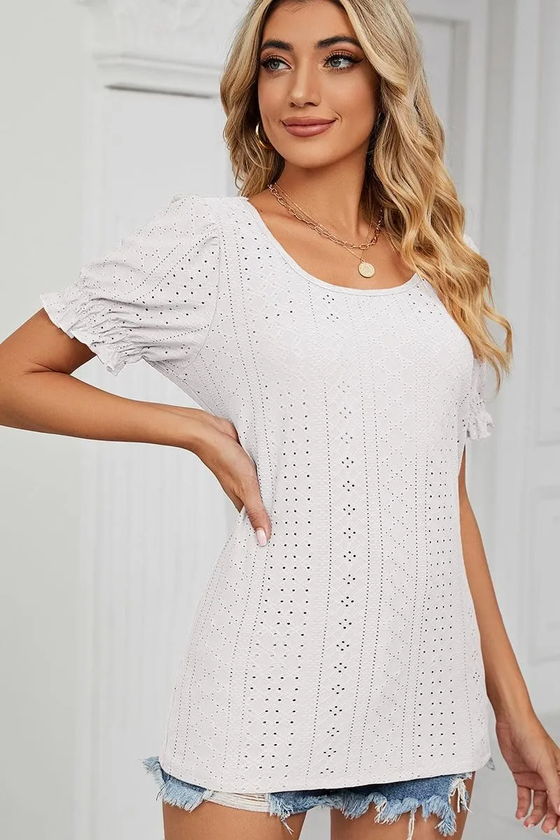 Everyday Layer PUNCHING LACE LOUND NECK PRINCESS SLEEVES TOP