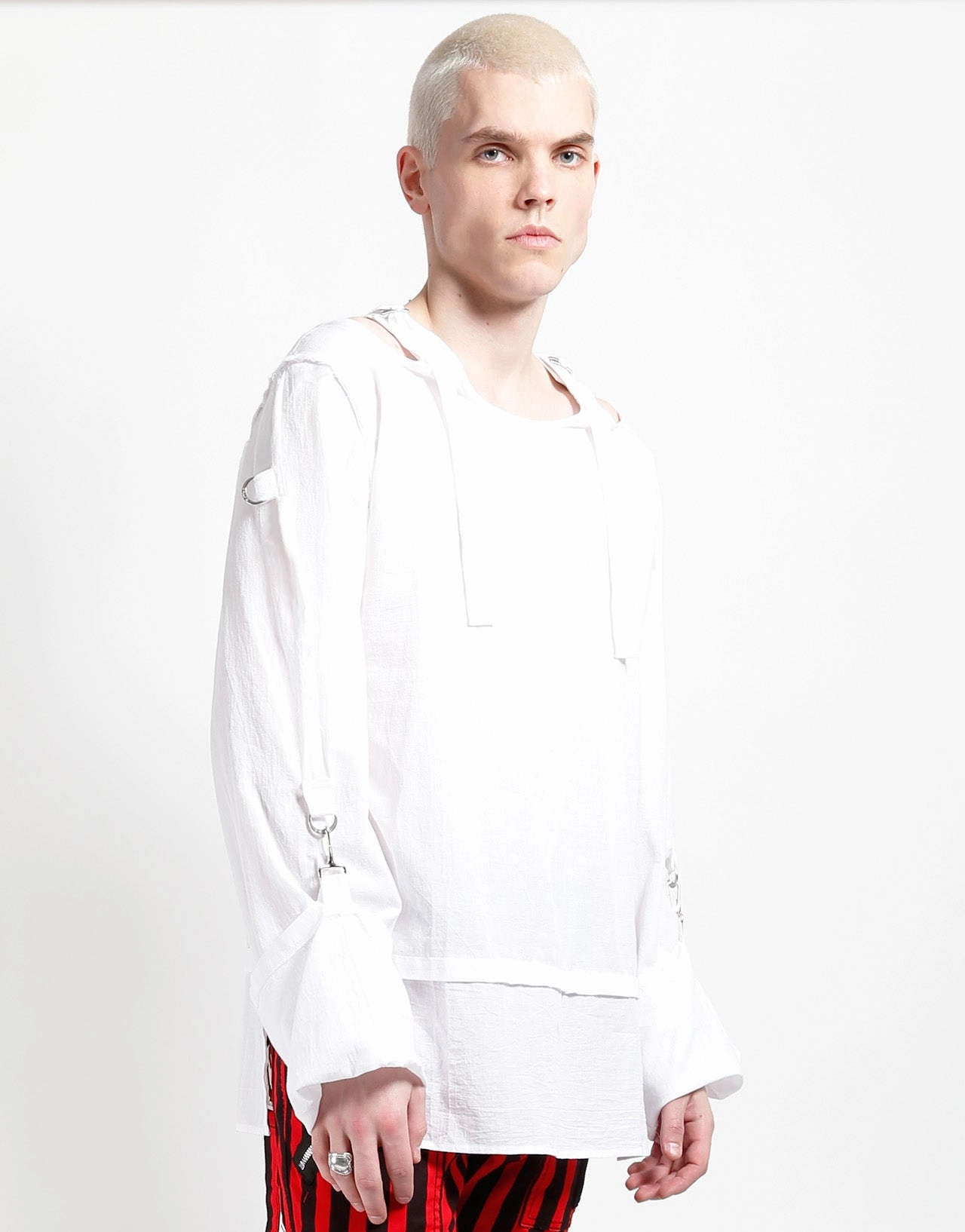BoxySilhouette Garment Washed PUNK TOP WHITE