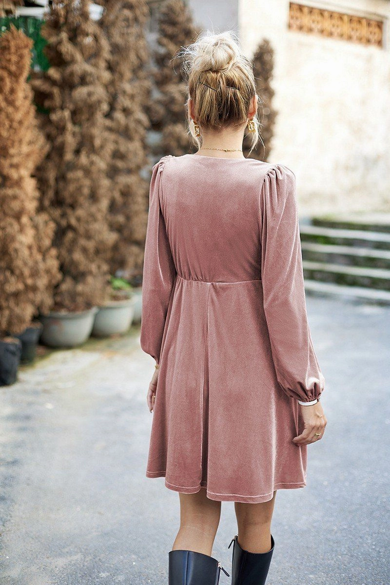 Heart Glow Refined Finish VELVET SQUARE NECK FLUTTER PUFF SLEEVE DRESS