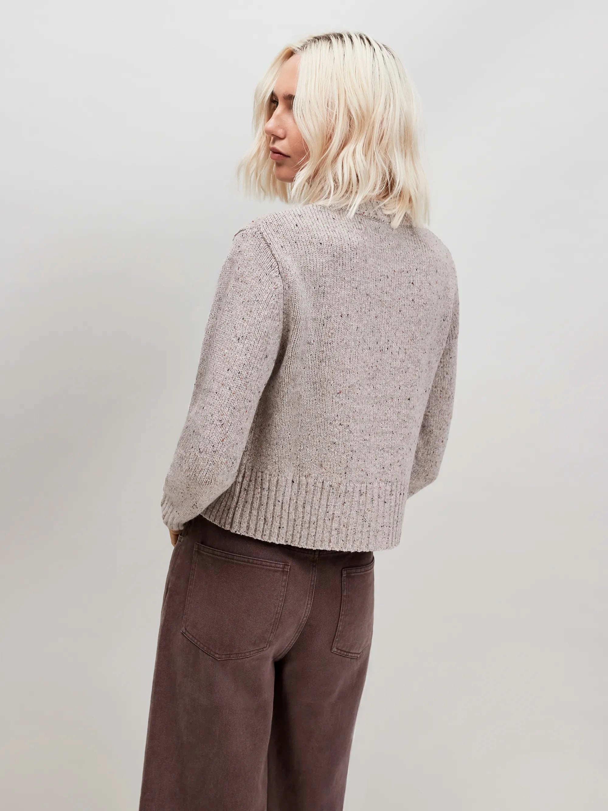 ReinforcedHem ReflectiveTrim Neutral Speckle Donegal Cardigan