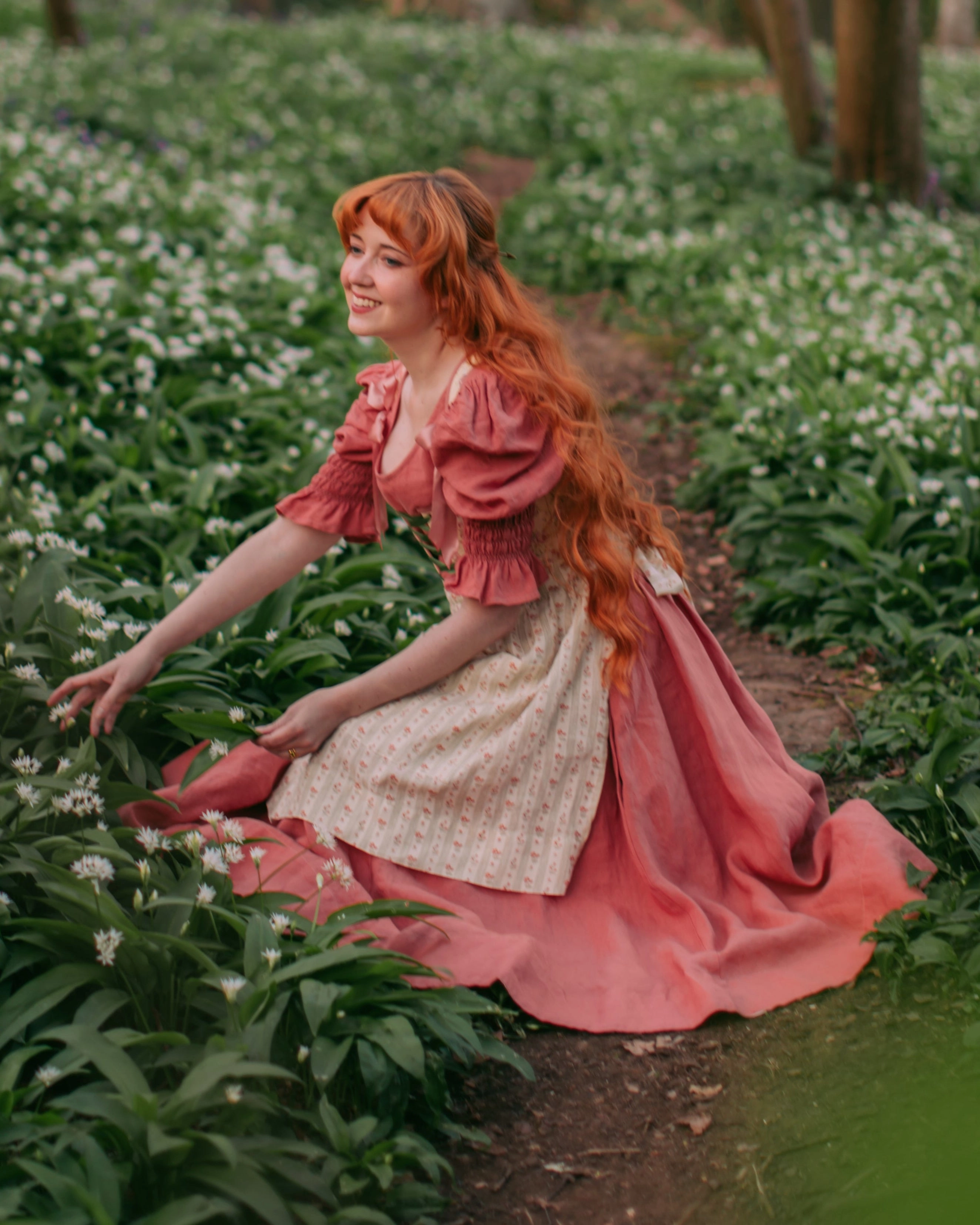 Rebecca Dress, Short Sleeve Flared-Hem Fit Mood