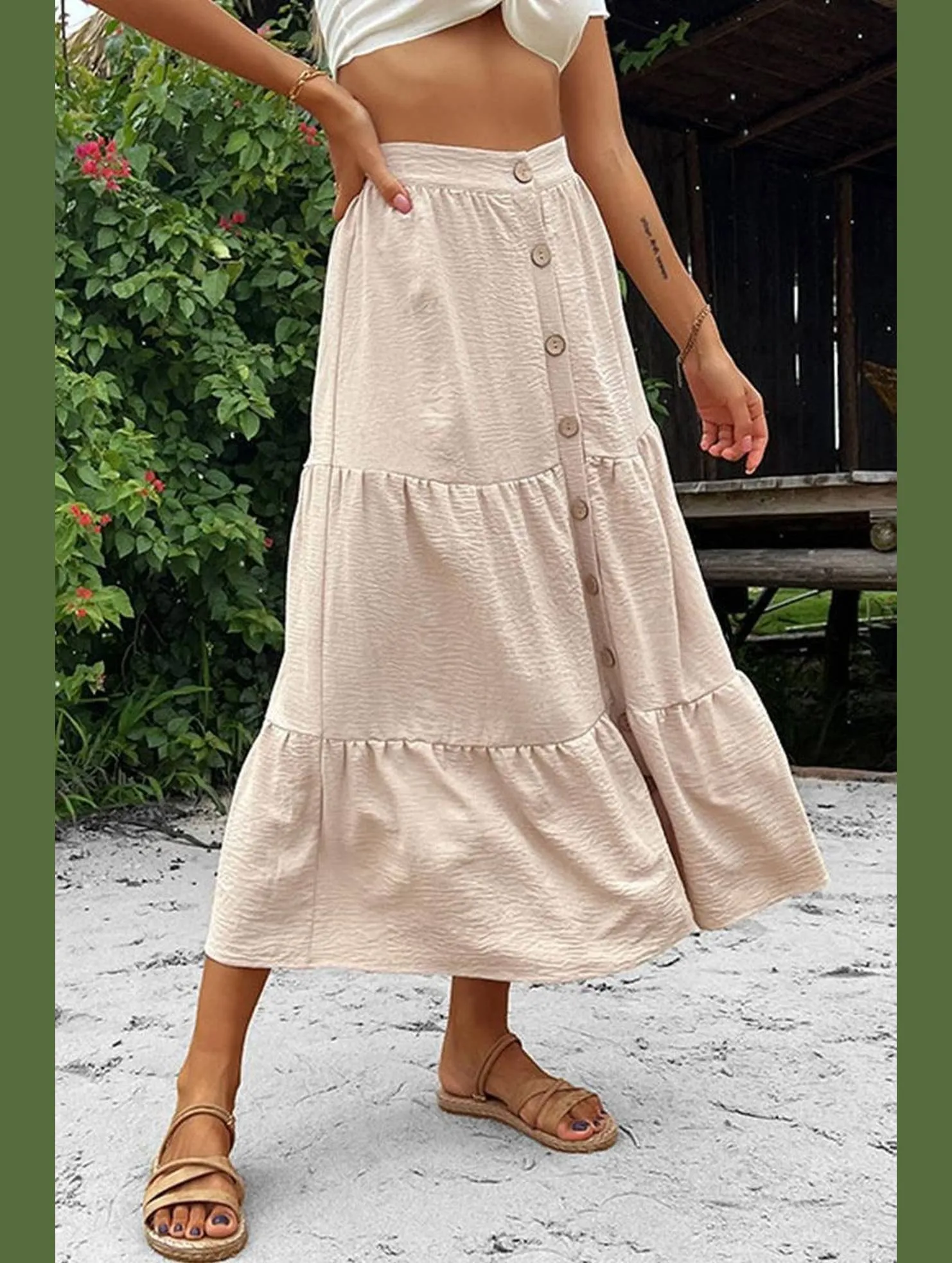 On The Go Quick Flex BUTTON DETAILED FLARE SKIRT