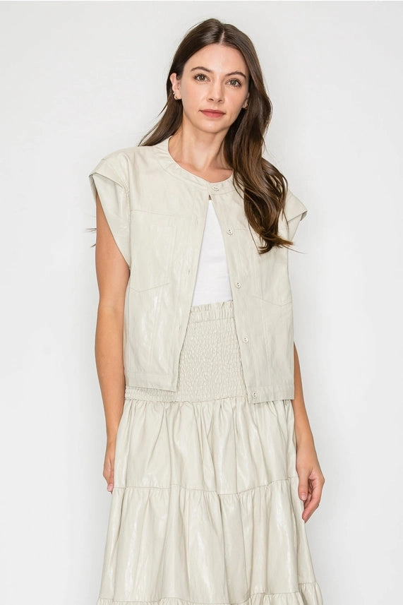 ErgonomicFit Jonnica Leather Vest in Cream