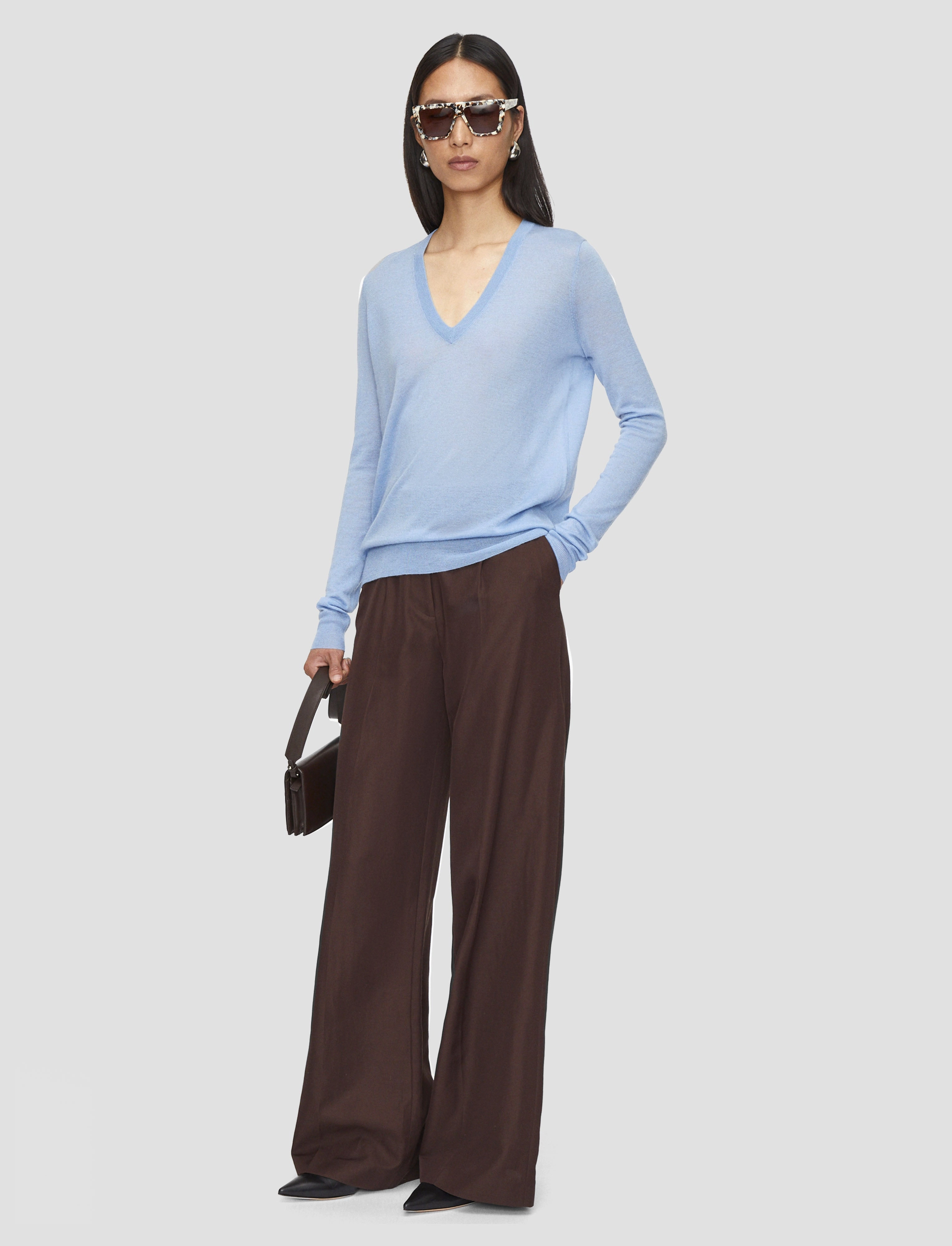 Cashair V Neck Jumper Flexible Seam Structure