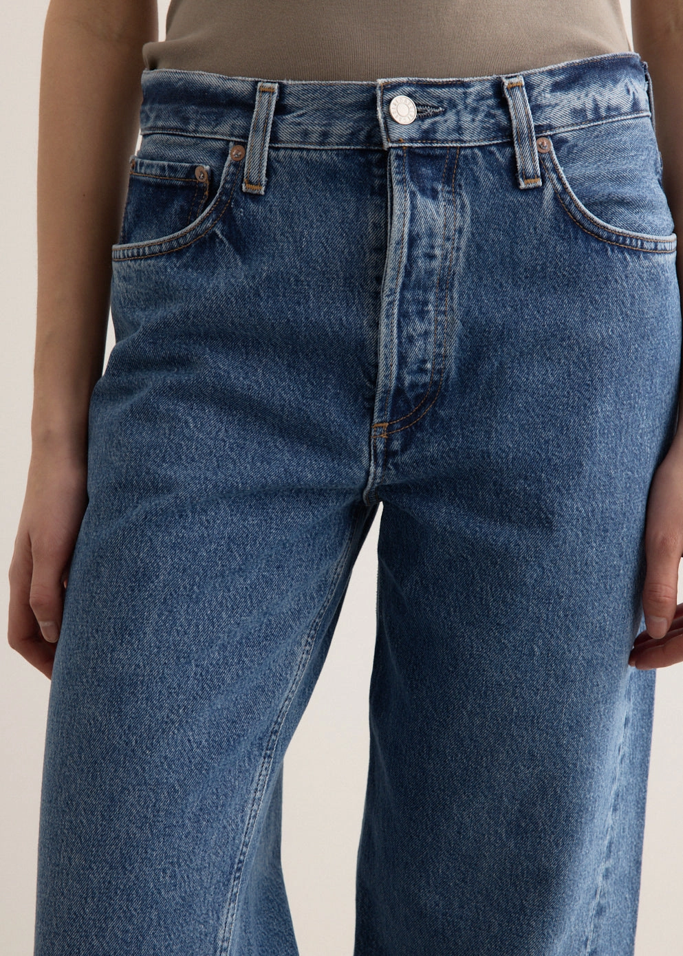 Twist Low Slung Baggy Jeans All Season Fit