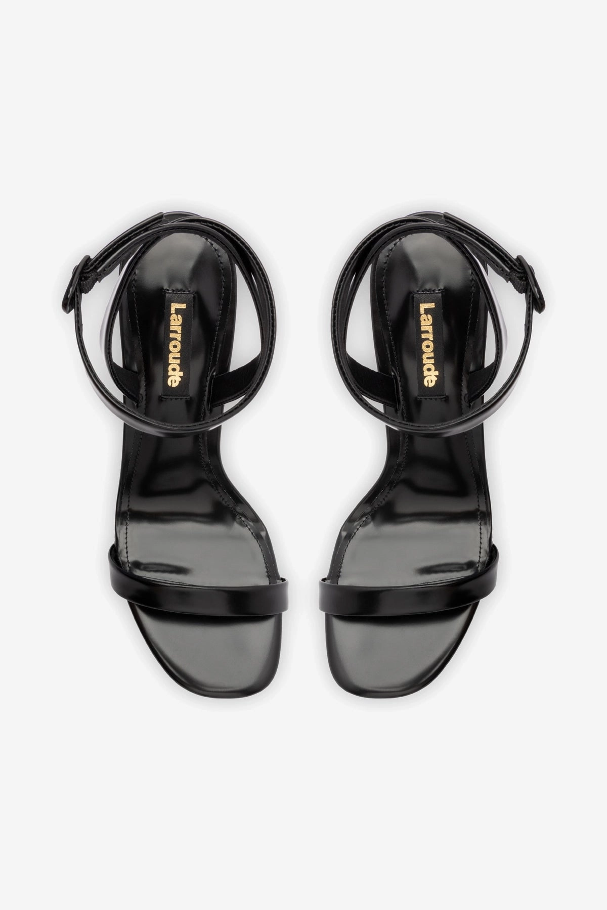 Outdoor Style Sleek Travel Footwear Veronina Sandal In Black Box Leather