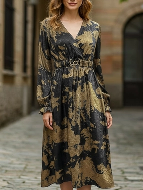 Tall Girl Modest Look Retro style v-neck hot stamping dress