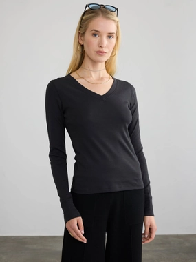 RIBBED COTTON L/S V-NECK TurtleneckDesign