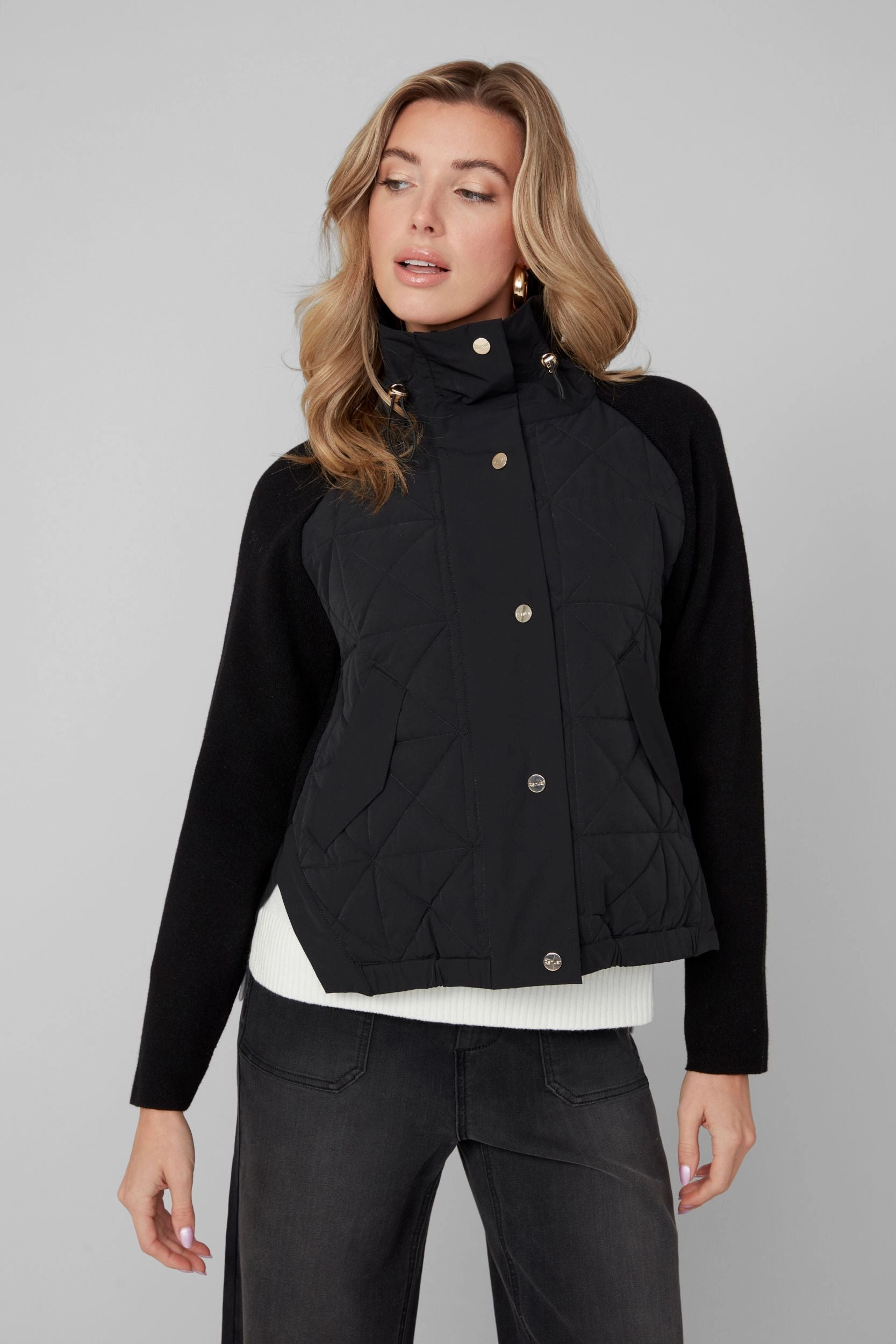 Renuar Collar Button Light Jacket in Black Modern Utility