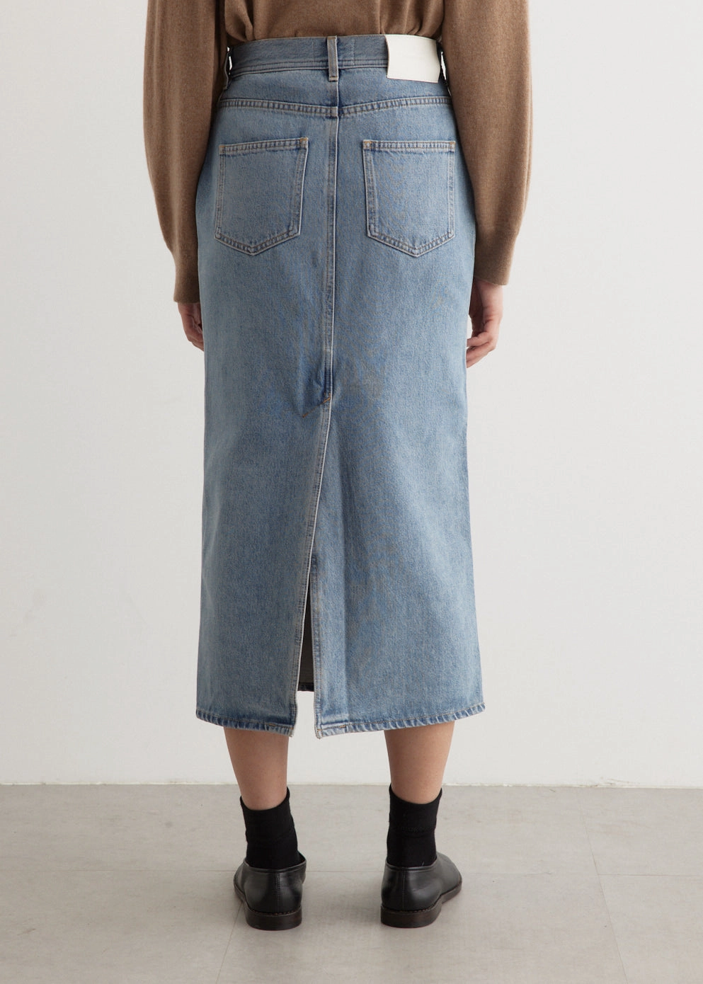 Rona Long Denim Skirt Loose Modern Minimalist Weekend Style Casual Parent Style