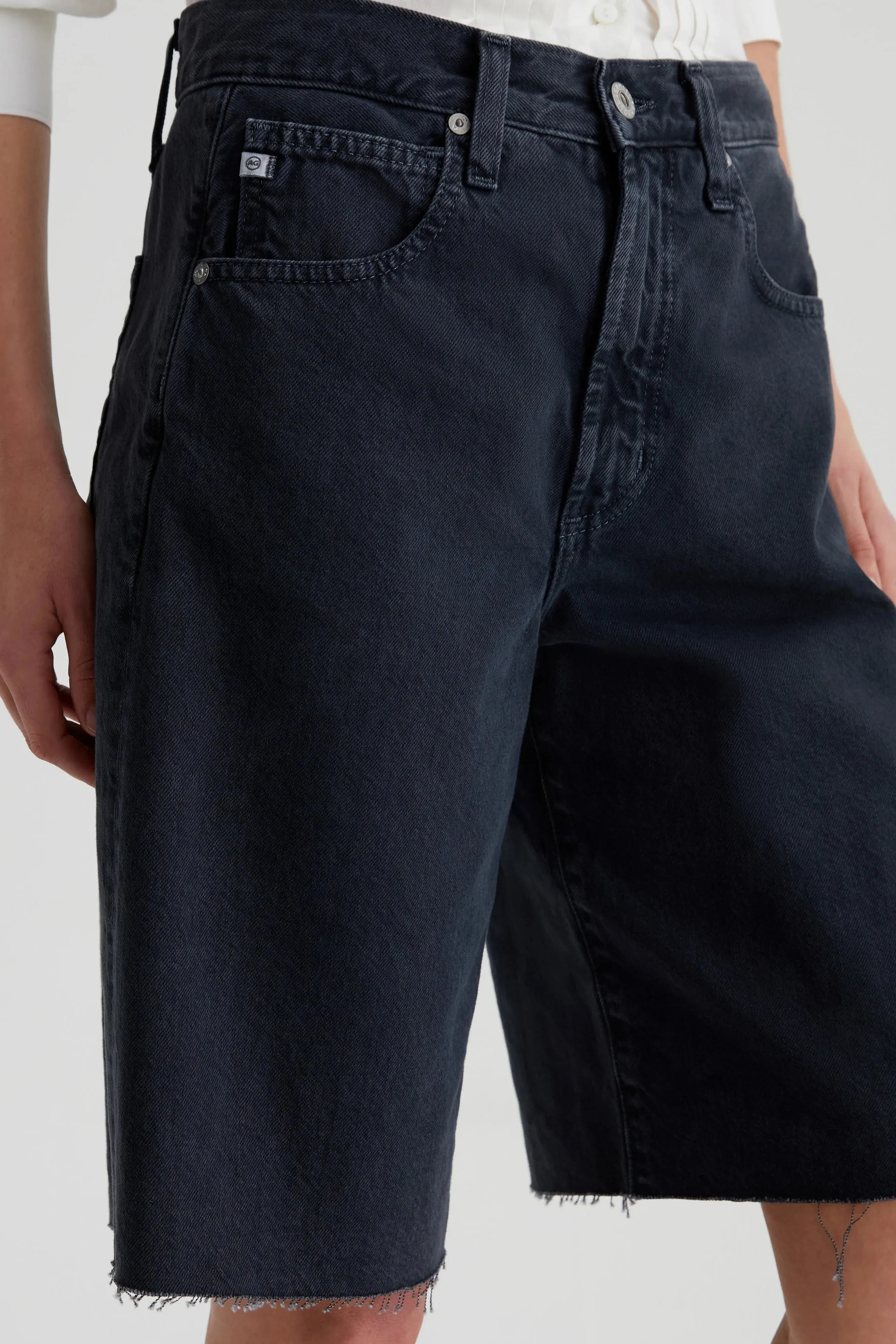 Hattie Short Sleek Shape