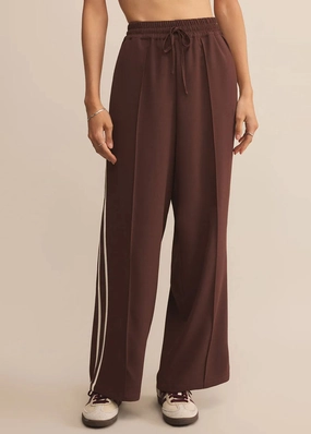 Saunder Track Pant - Sandalwood Essential Layer Core Flex