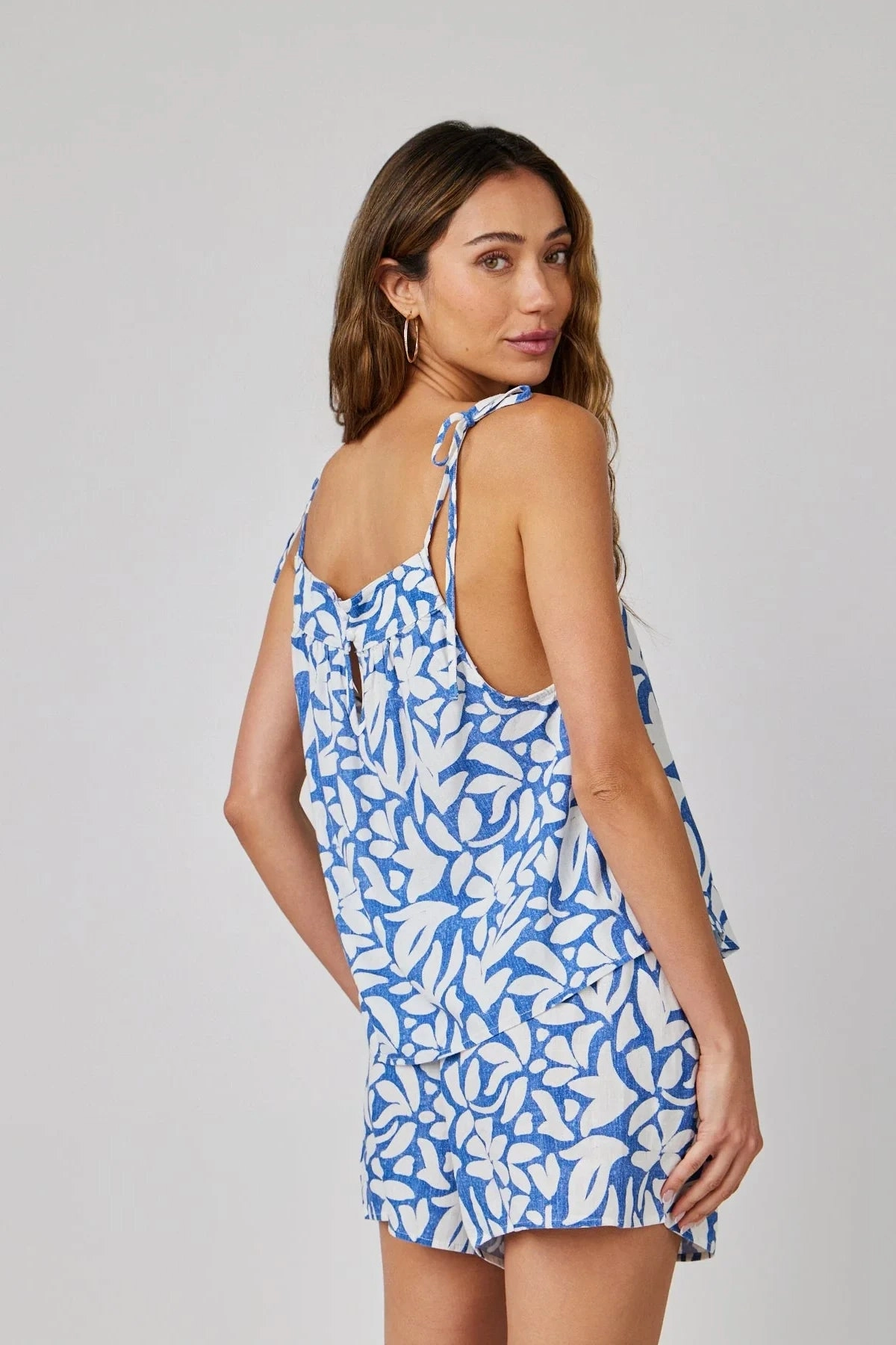 Floral Tie Shoulder Tank Warm Layer