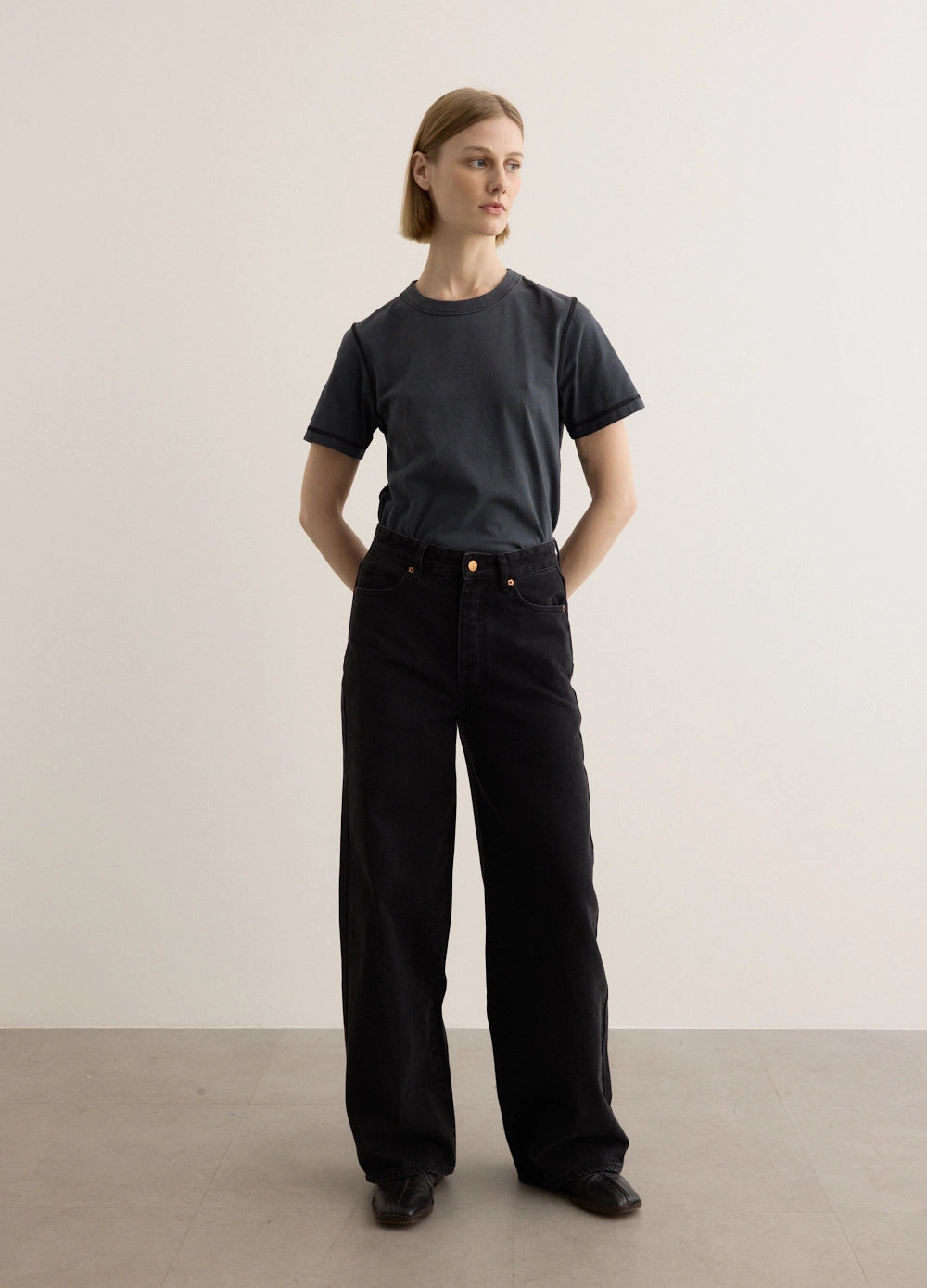 Slim Modern Weekend Getaway Trend Setter Women's Wale Jeans