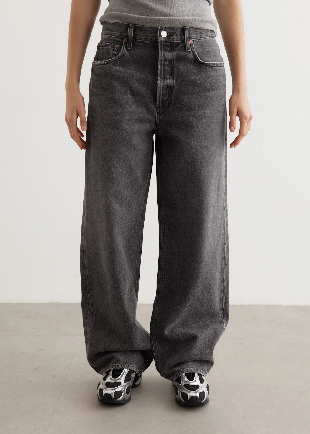 Low Slung Baggy Jeans Straight Leg