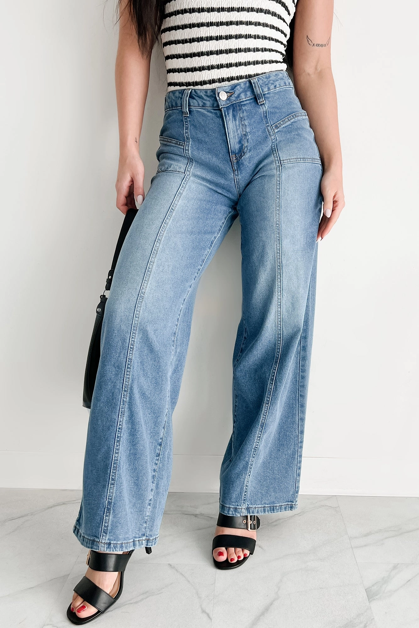 Casual Student Outfit Ivana High Rise Wide Leg Almost Famous Jeans (Medium)