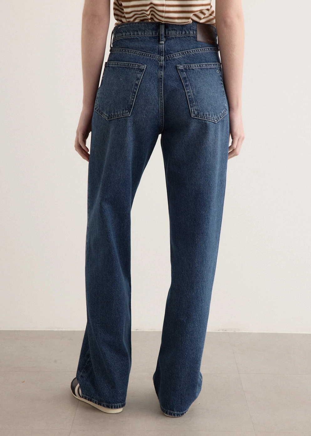 Casual Dressing Shea High-Rise Relaxed Straight Jeans