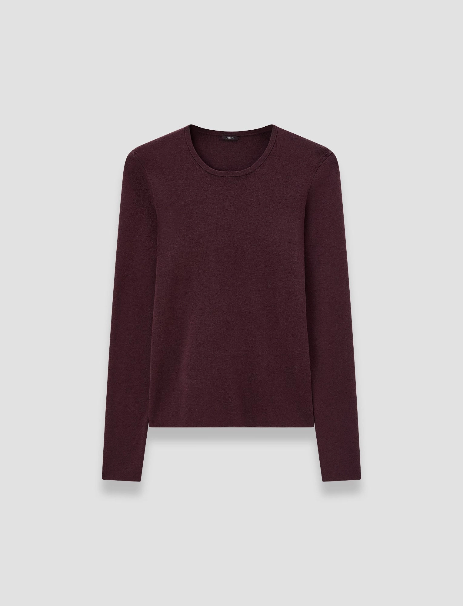 Weekend Classic Clean Aesthetic Silk Stretch Top