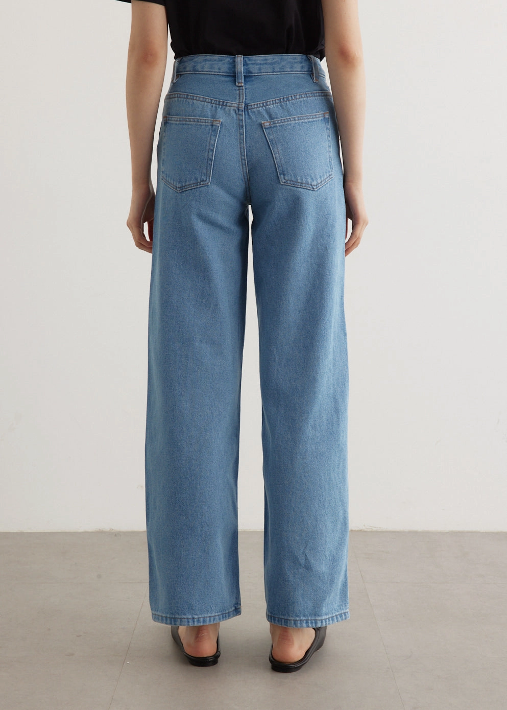 Elisabeth Jeans Compact Weave Technology