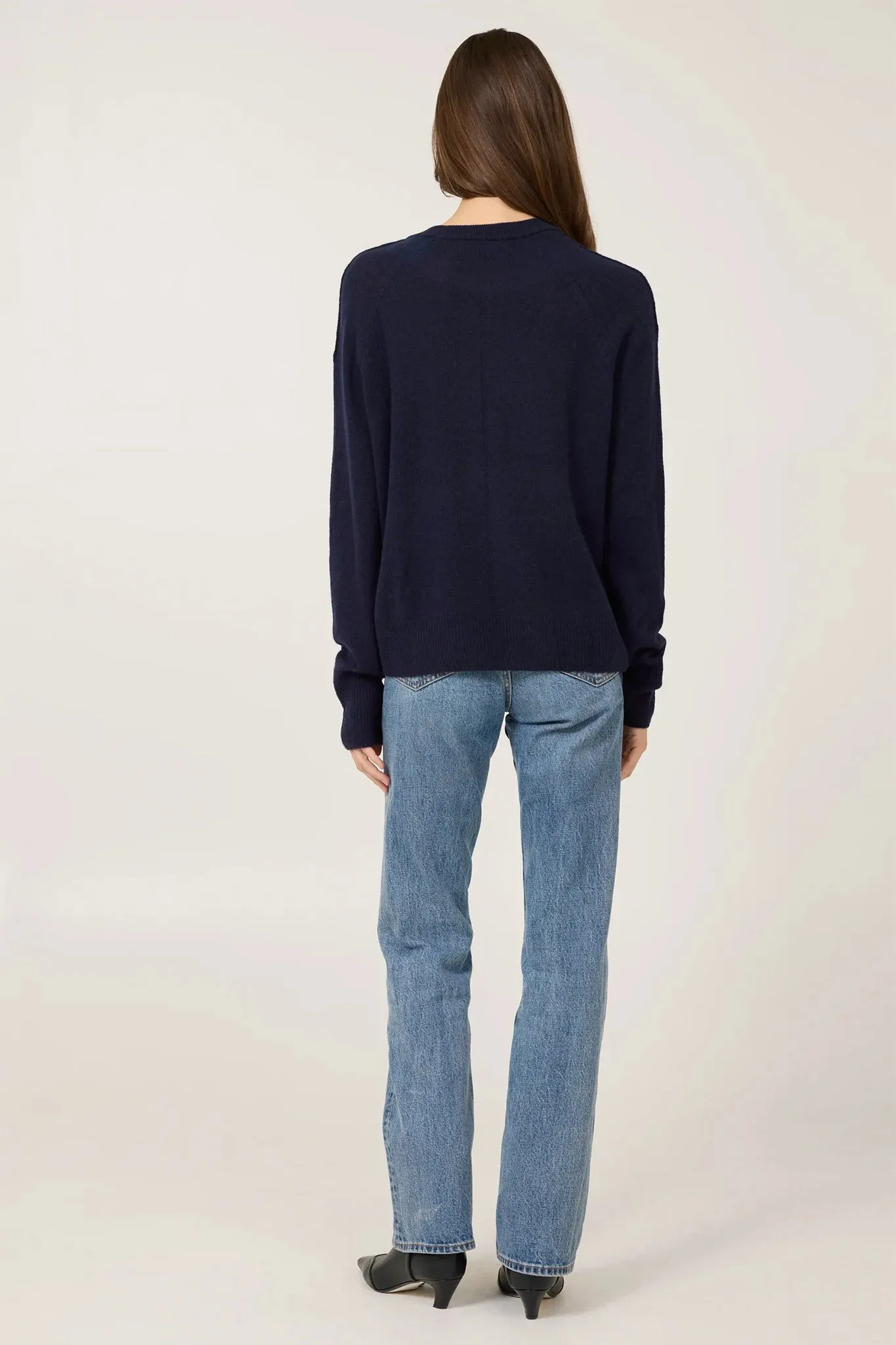 Sloane Cashmere Pullover Lightweight Knit Microfiber Insulation